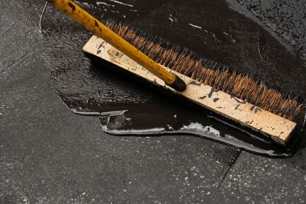 Driveway Sealant Application