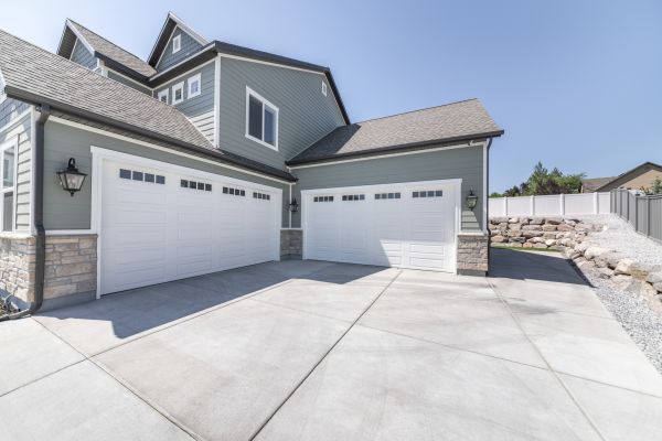 Driveway Concrete Sealing - Driveway Concrete Sealing Grand Rapids, Michigan